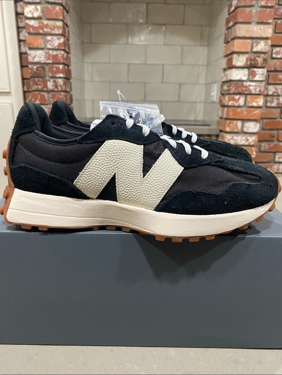 New Balance Shoes - NIB new balance 327 sneakers womens 10